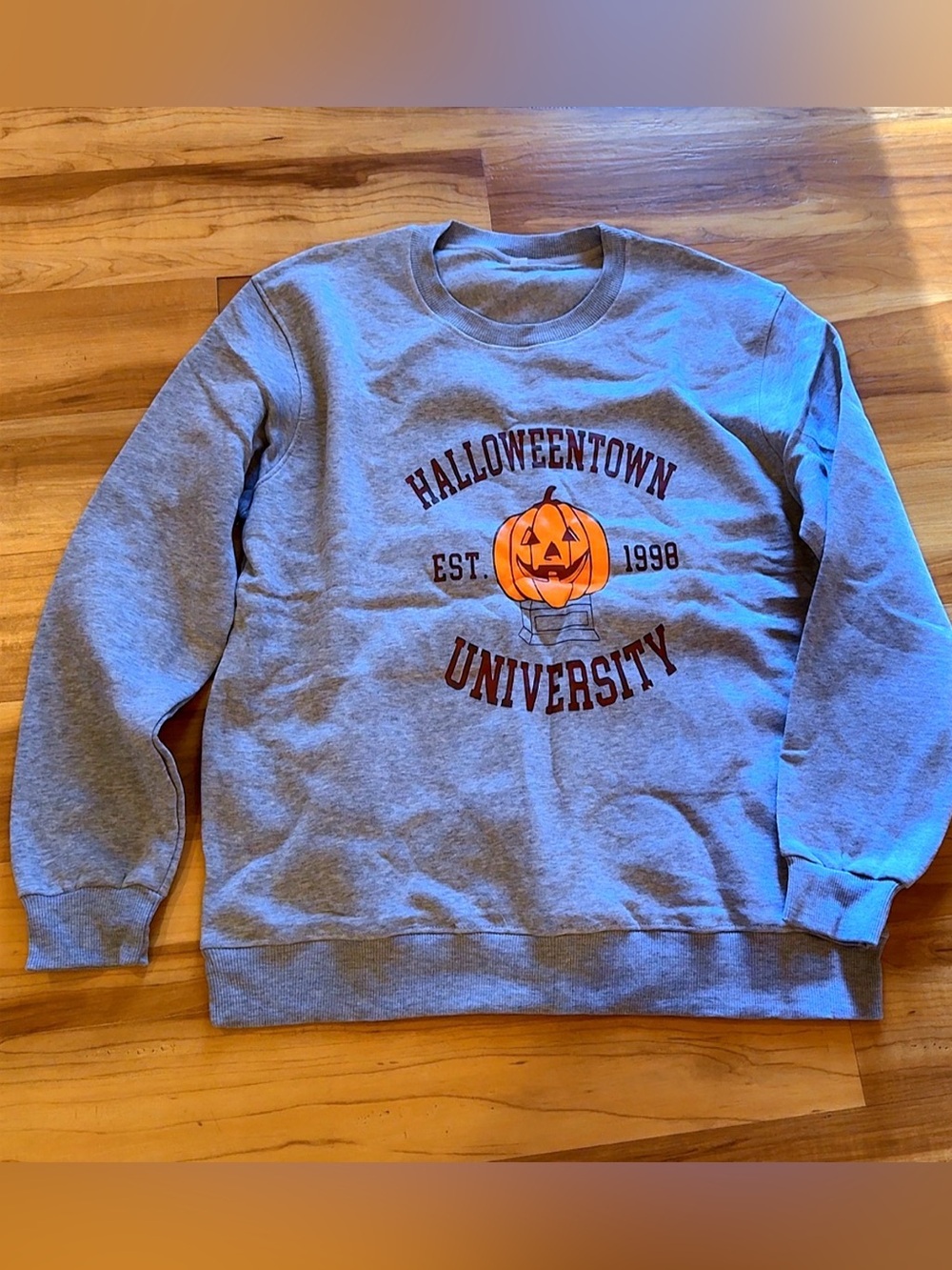 Halloweentown University Est. 1998 Crewneck Sweatshirt Gray Pumpkin Halloween